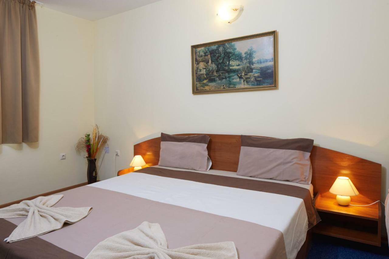 Guest House Plechkarovi Ράβντα Εξωτερικό φωτογραφία