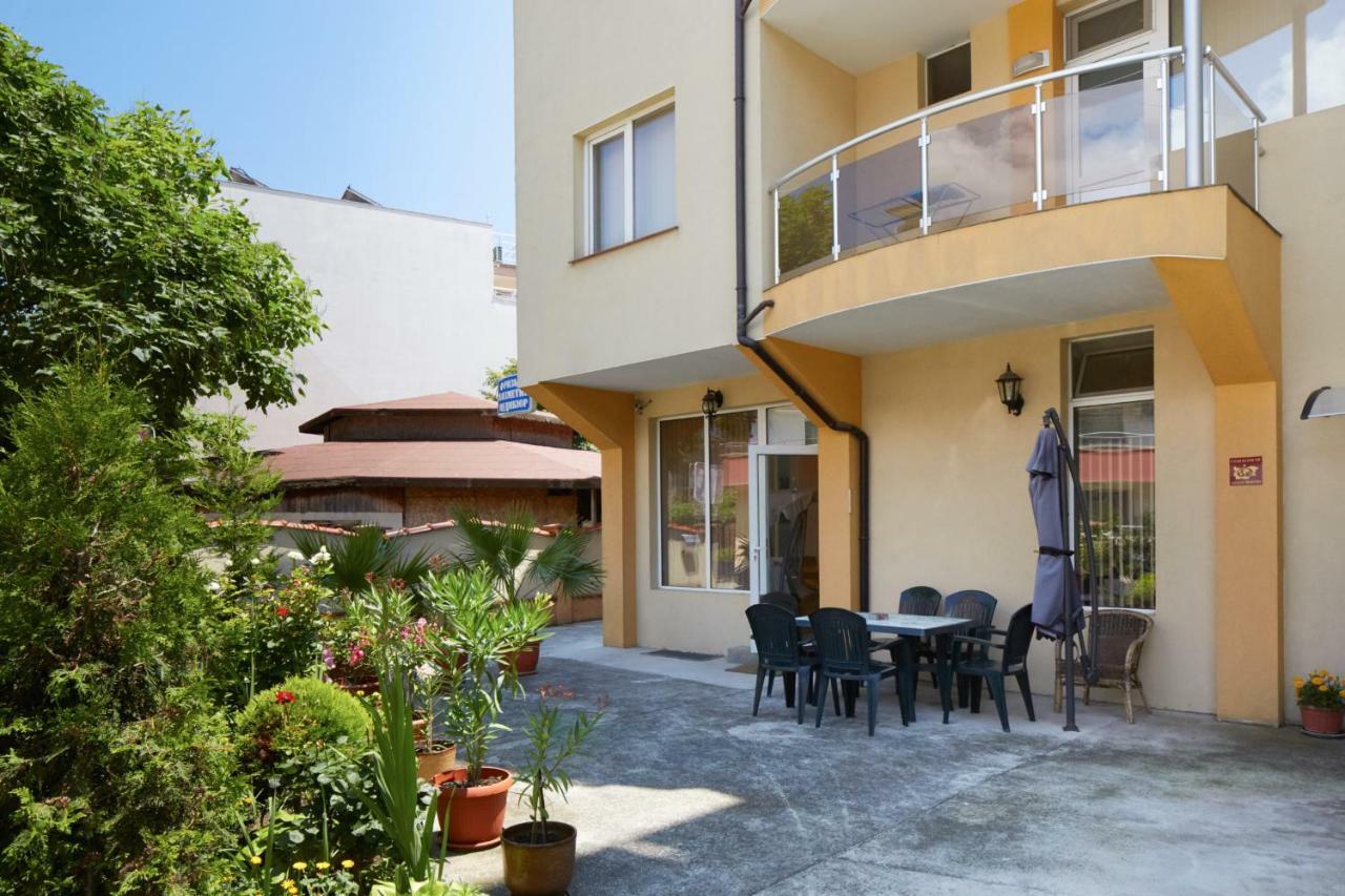 Guest House Plechkarovi Ράβντα Εξωτερικό φωτογραφία